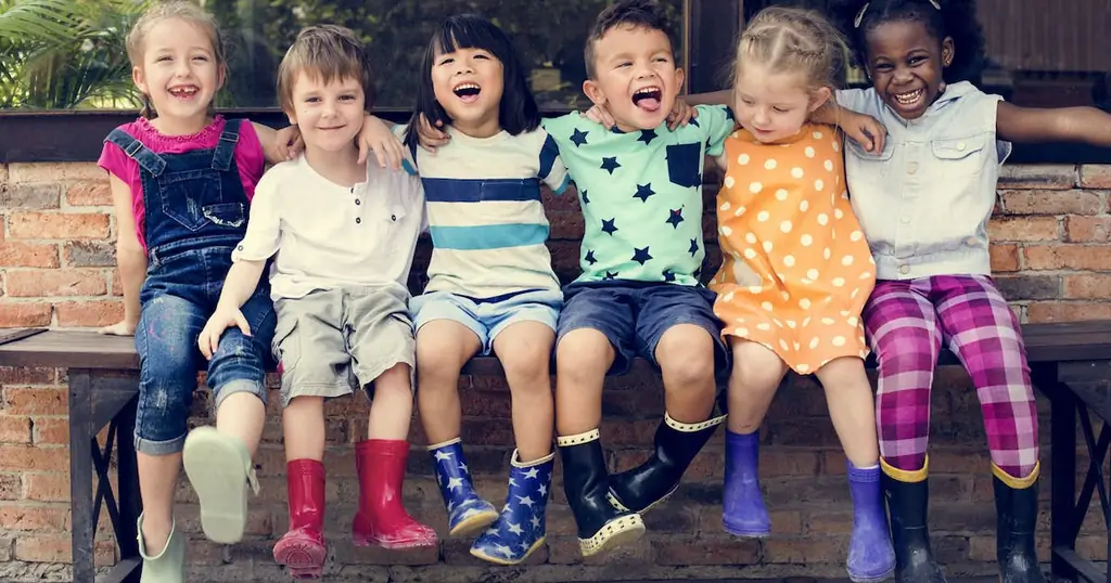 Как говорить с ребенком о расе, расизме и этнической принадлежности