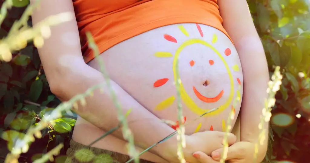 Мамы лайфхаки, чтобы выжить долгим, жарким, беременным летом