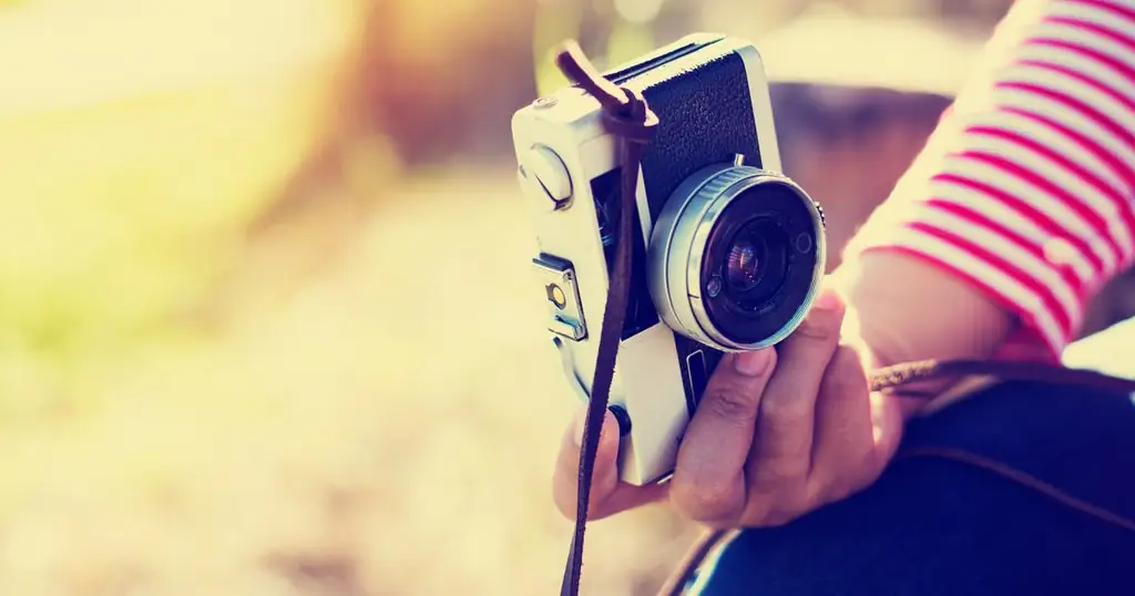 Можно ли выкладывать в сеть голые фотографии своих детей?