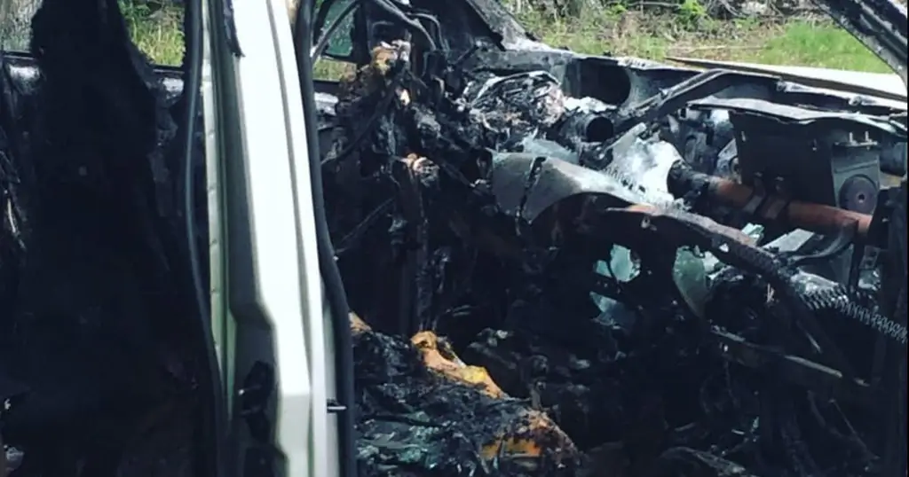 Почему эта мама говорит, что загорание ее машины было «лучшим днем» в ее жизни