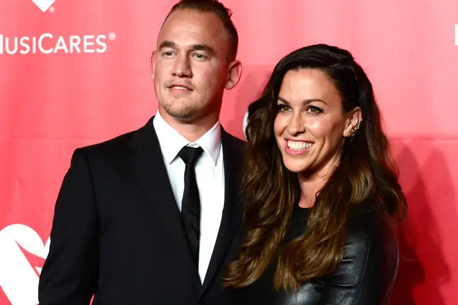 Аланис Мориссетт, Сулей