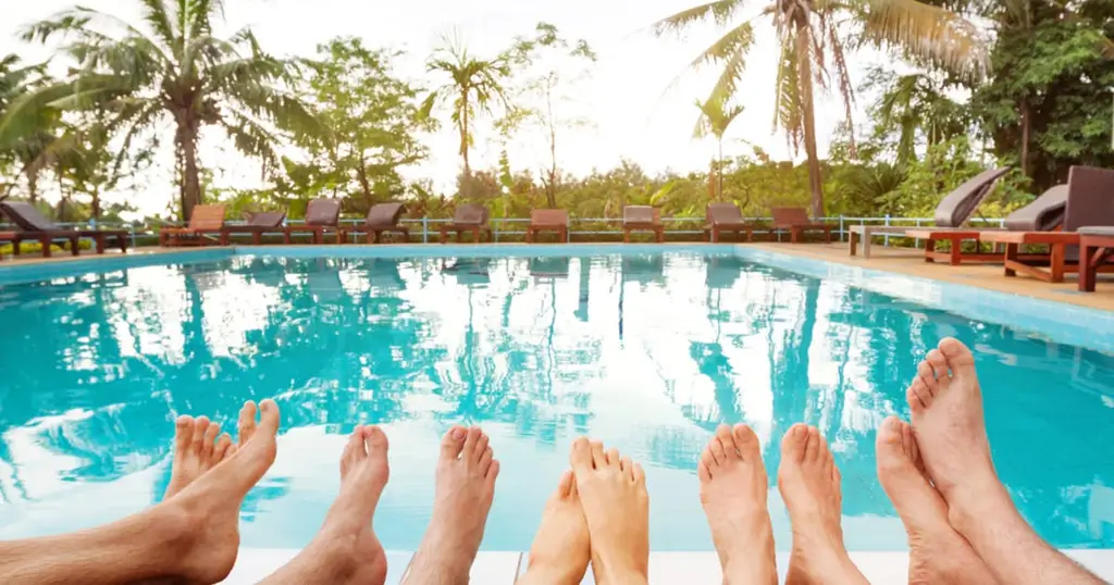 9 типов семей, с которыми мы всегда встречаемся на отдыхе