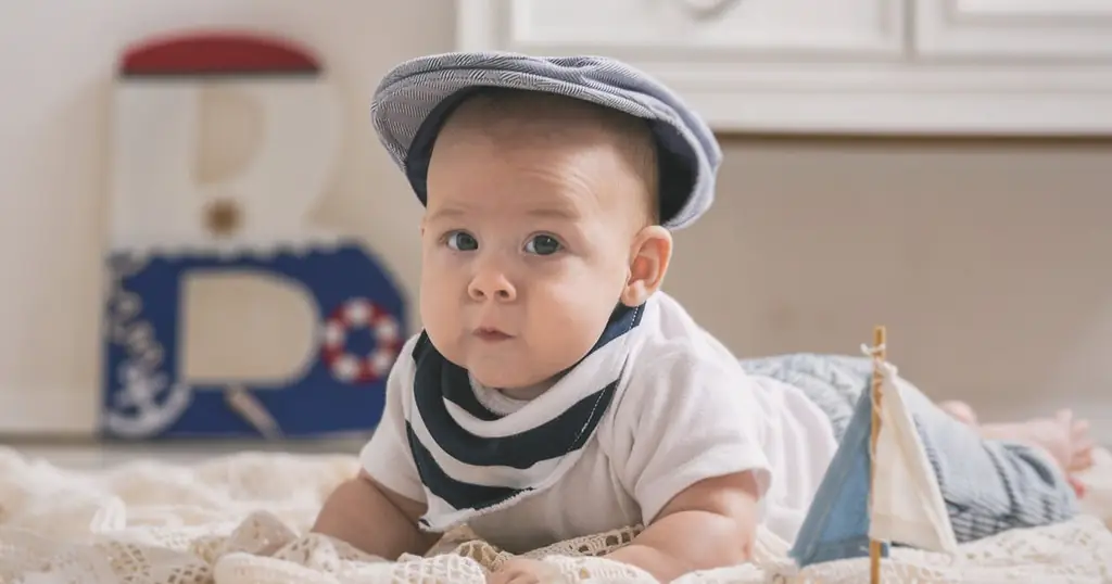 Самые популярные традиционные имена мальчиков