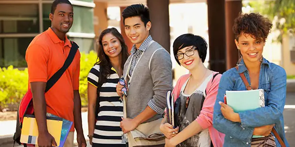 Понимание неравных рисков для здоровья студентов ЛГБТ