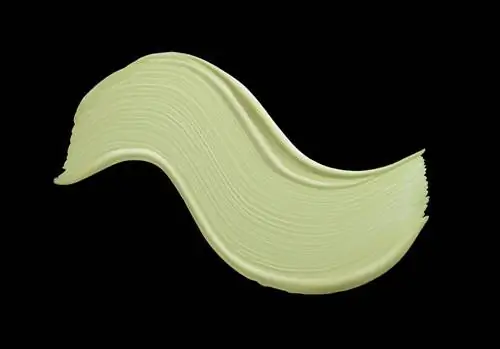 Как использовать зеленый консилер от прыщей