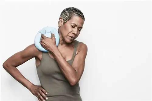 Замороженное плечо Причины и лечение