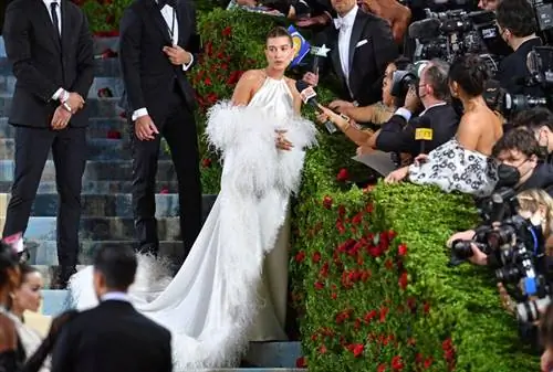 Хейли Бибер на Met Gala