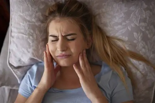 Что нужно знать о ВНЧС и боли при мигрени