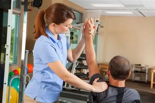 Физиотерапевтические упражнения после полной замены плечевого сустава