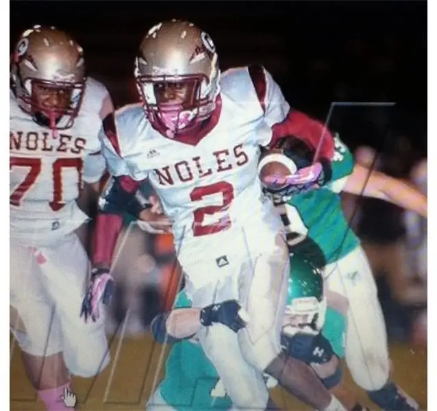 ДеАнтр Турман, футболист из Джорджии, умер после `` рутинной схватки '', которая сломала ему шею