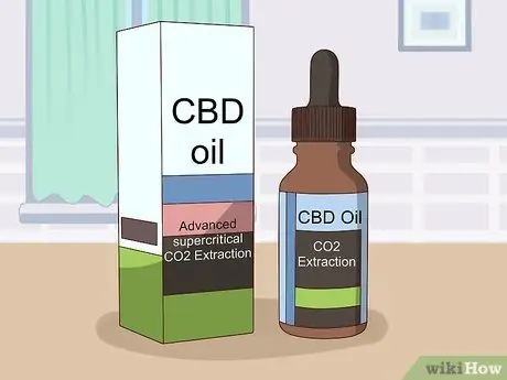 Нанесите масло CBD на ступни Step 5