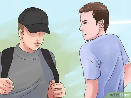 Будьте уверенны и безопасны, выходя на улицу в одиночку Шаг 5