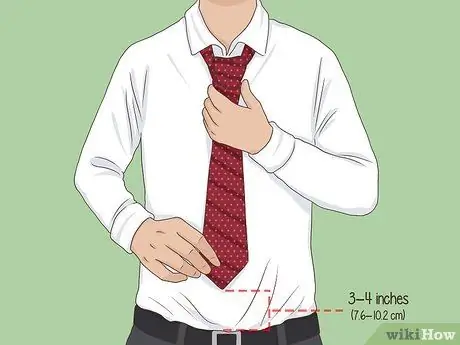 Завяжите ямочку на щеках. Шаг 3