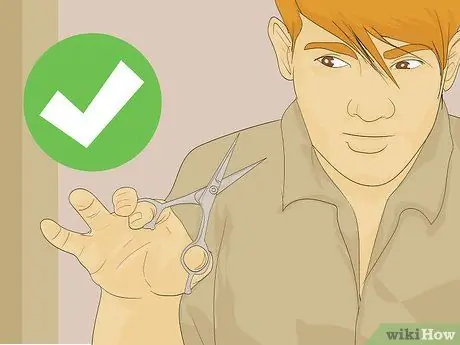 Стрижка челки для мужчин, шаг 2