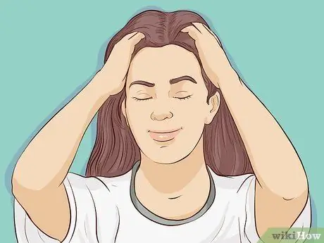 Покрасьте волосы в идеальный оттенок блонда Шаг 11