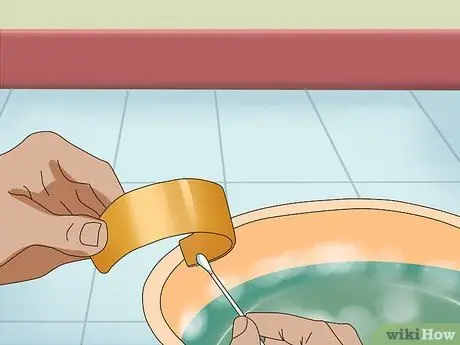 Чистка латунных украшений, шаг 2