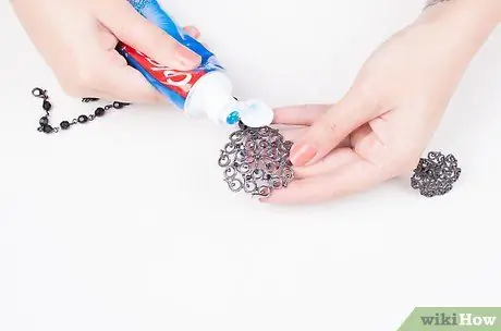 Чистка поддельных украшений Шаг 8