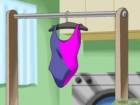 Уход за купальниками Шаг 8