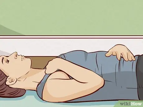 Выполните абдоминальное дыхание, шаг 3