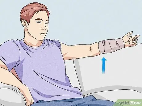 Остановить артериальное кровотечение Шаг 9