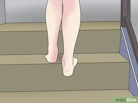 Лечить сломанную лодыжку Шаг 25