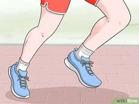 Поднимите ноги Шаг 12