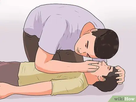 Лечить пулевое ранение Шаг 12