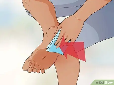 Обработать колотую рану Шаг 5