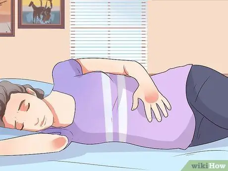 Избегайте боли в круглой связке Шаг 3