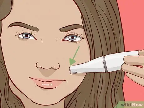 Эпиляция волос на лице Шаг 10