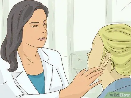 Исцелить губы после укуса Шаг 18