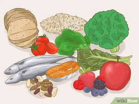 Лечить губы после укуса Шаг 8