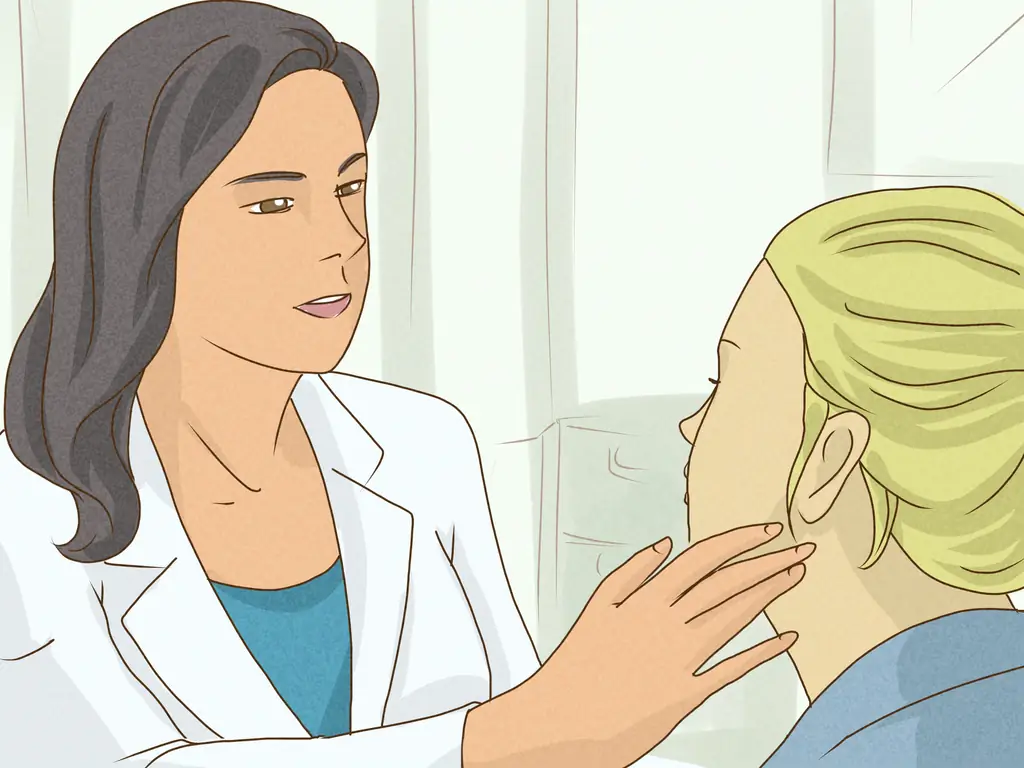 3 простых способа вылечить губы после укуса?