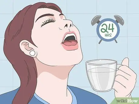 Уменьшить отек зуба мудрости Шаг 3