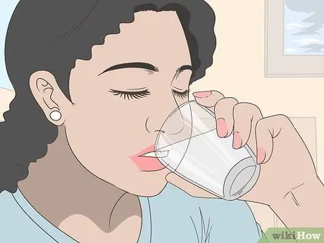 Уменьшить отек зуба мудрости Шаг 9