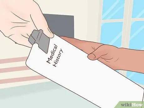 Исцеление растянутых отверстий для серег, шаг 2