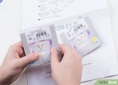 Прочтите рецепт на контактные линзы Шаг 8 Прочтите рецепт на контактные линзы Шаг 8