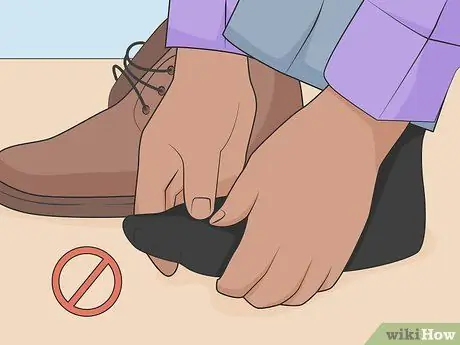 Быстро залечить ушибленный ноготь на ноге, шаг 06