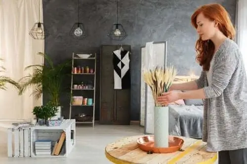 Как украсить гостиную с помощью вторсырья