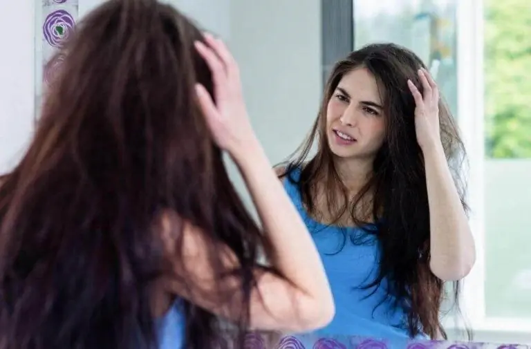 Предотвратите вьющиеся волосы с помощью некоторых натуральных решений