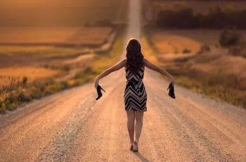 Как подобрать каблуки к платью?