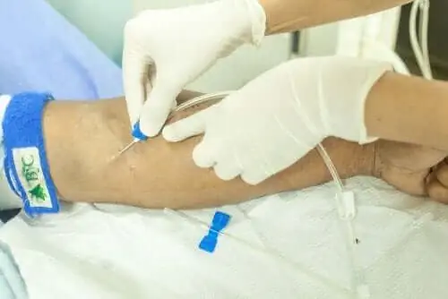 Постановка центрального венозного катетера