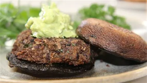 on-trend-crohns-beauty-burger-recipe-2-1440x810