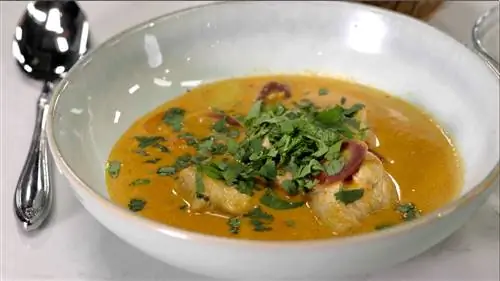 on-trend-crohns-thai-chicken-curry-recipe-1440x810