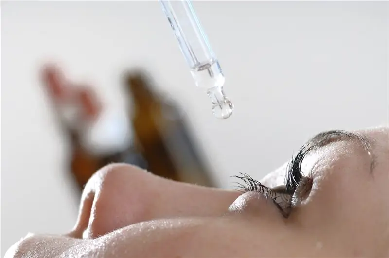 Боль в глазах: причины и лечение