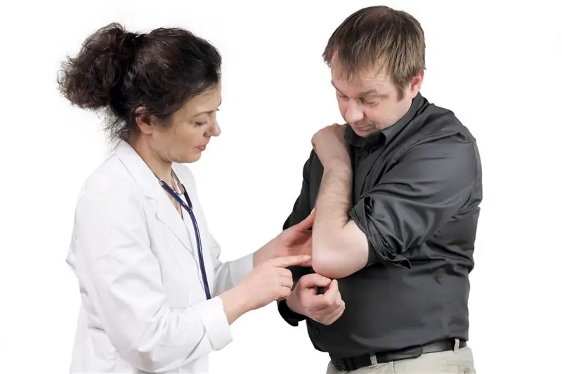 Красные пятна на коже