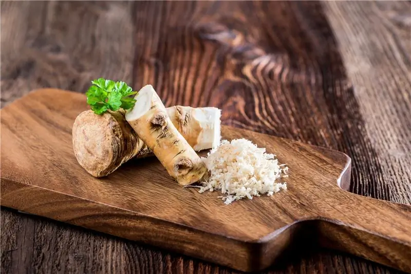 Хрен помогает при простуде и инфекциях мочевыводящих путей