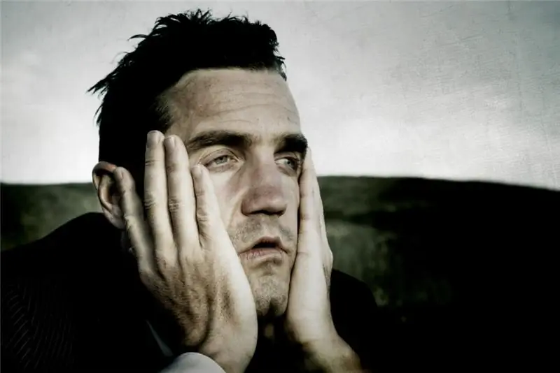 Одиночество делает тебя больным. Изображение: Rawpixel.com - Фотолия