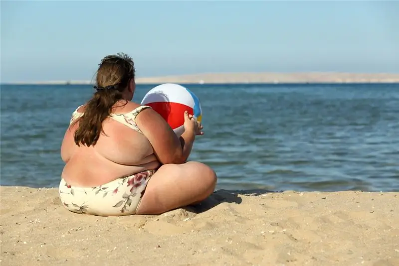 Частое применение антибиотиков способствует массивному ожирению. Изображение: Коханчиков - fotolia