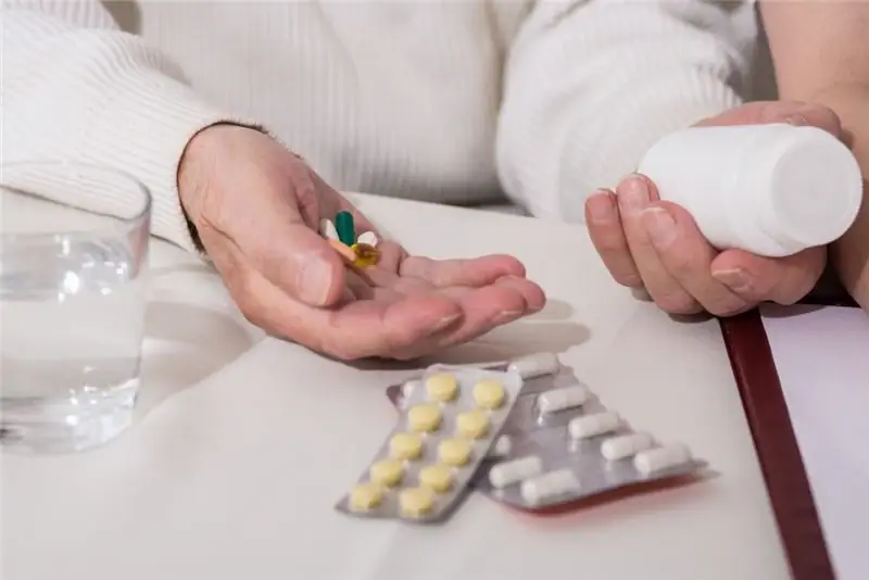 Храните лекарства в холодильнике во время жары. Изображение: Photographee.eu - fotolia